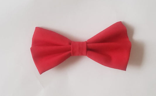 Necklaces, Flowers, & Bow ties - Hilwah